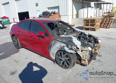 2020 Volvo S60 T6 Momentum z USA, uszkodzony, nr VIN 7JRA22TK0LG067587